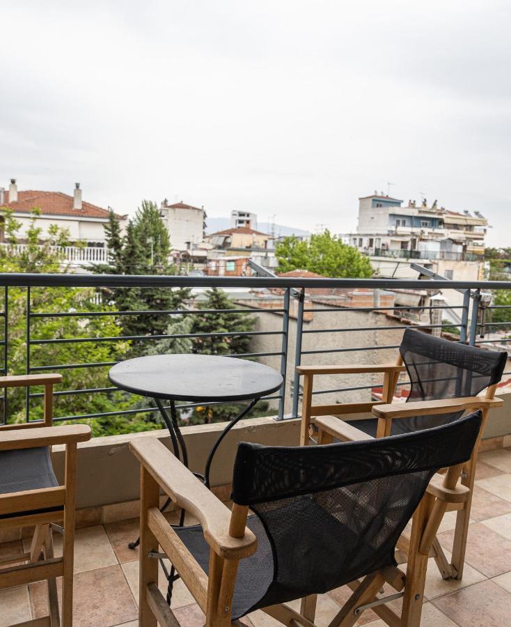 Central Apartment With Parking Larissa Exterior photo